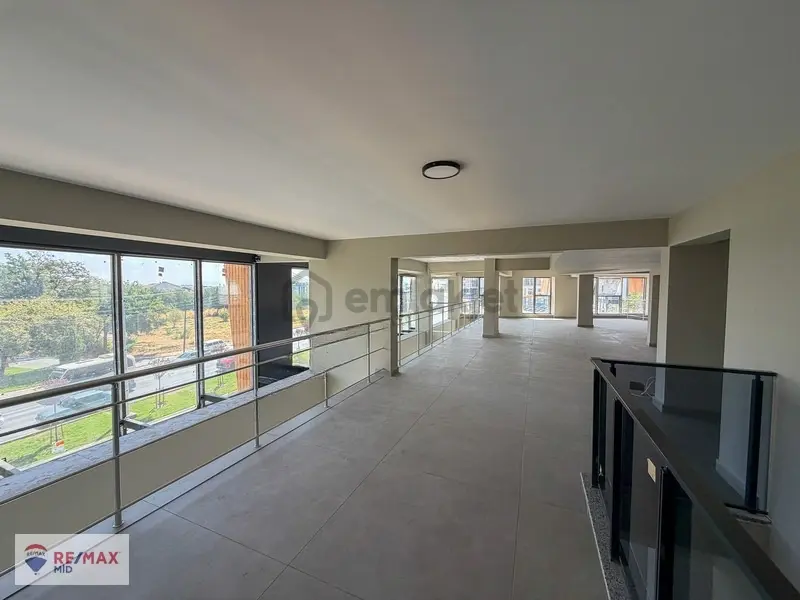 Remax Mid'den Satılık 600 M2 İşyeri 2 Katlı - 15