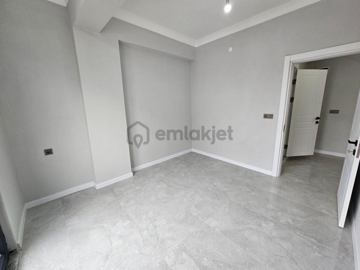 Denize Yürüme Mesafesinde, 3+1 Yerden Isıtmalı Bahçeli Villa - 21