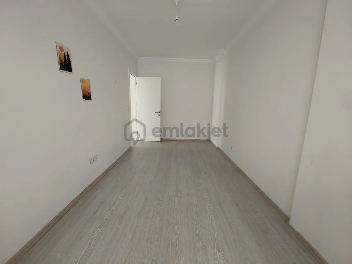 Güneyden Rota Sitesinde 2+1.90m2 Ara Kat Asansörlü Daire - 18