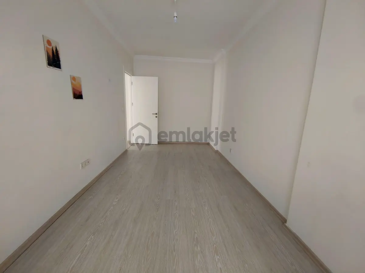 Güneyden Rota Sitesinde 2+1.90m2 Ara Kat Asansörlü Daire - 26
