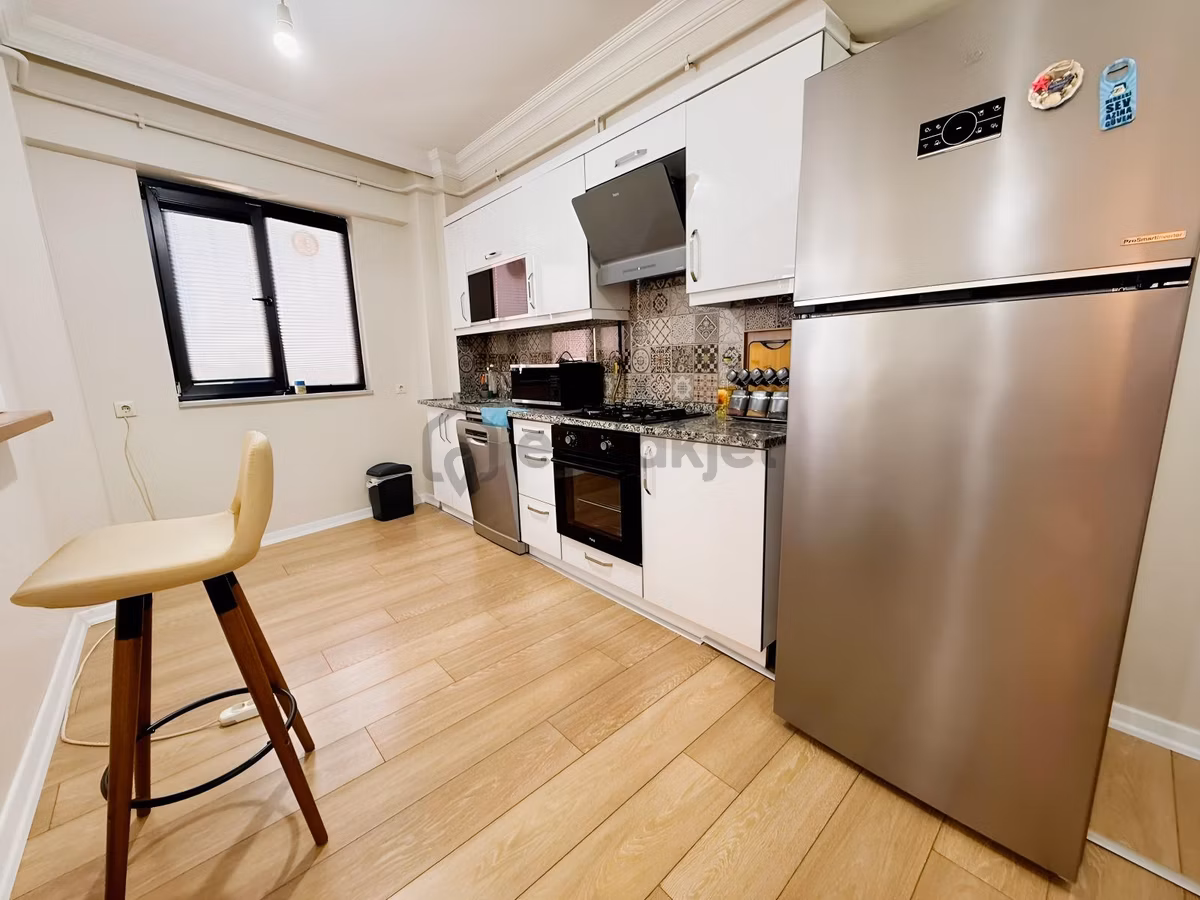 Remax Desıgn Şeker Mahallesinde Satılık 1+1 Daire - 5