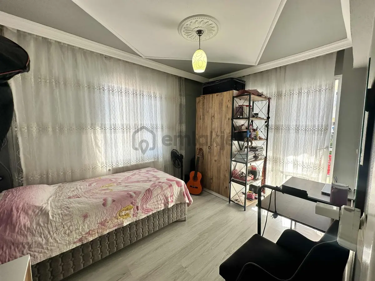 Torbalıda Sınırsız Kredili Her Katta Tek Daire Geniş Daire - 15
