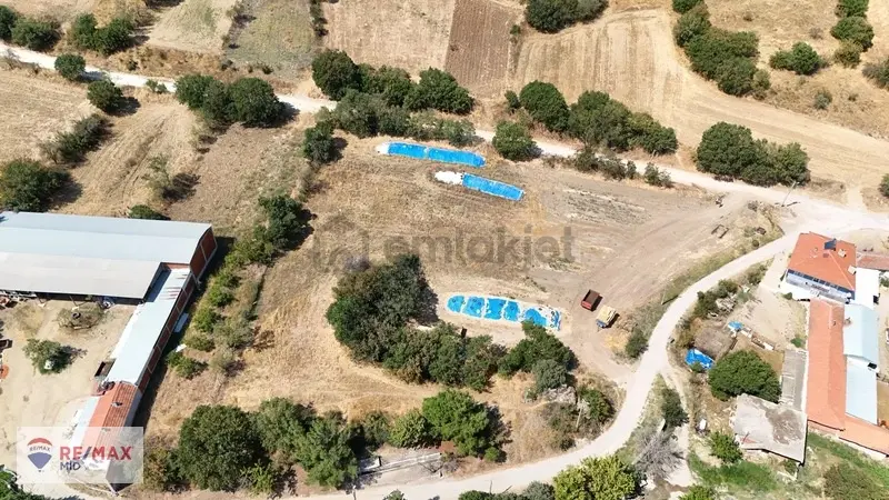Remax Mıd Nergız Mahallesı 1106 M² Köşe Arsa - 15
