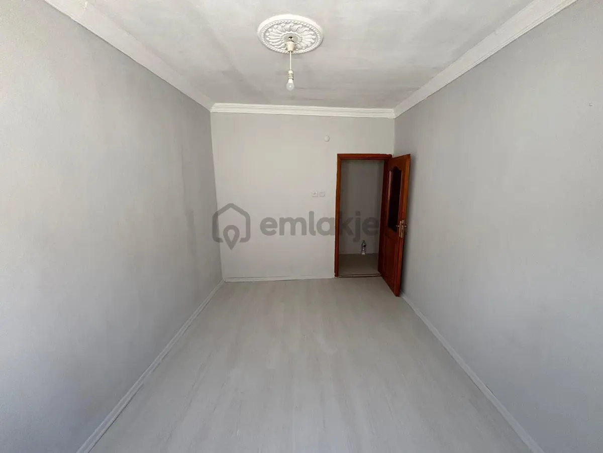 Eftelya Emlaktan Satılık 2+1 Daire - 32