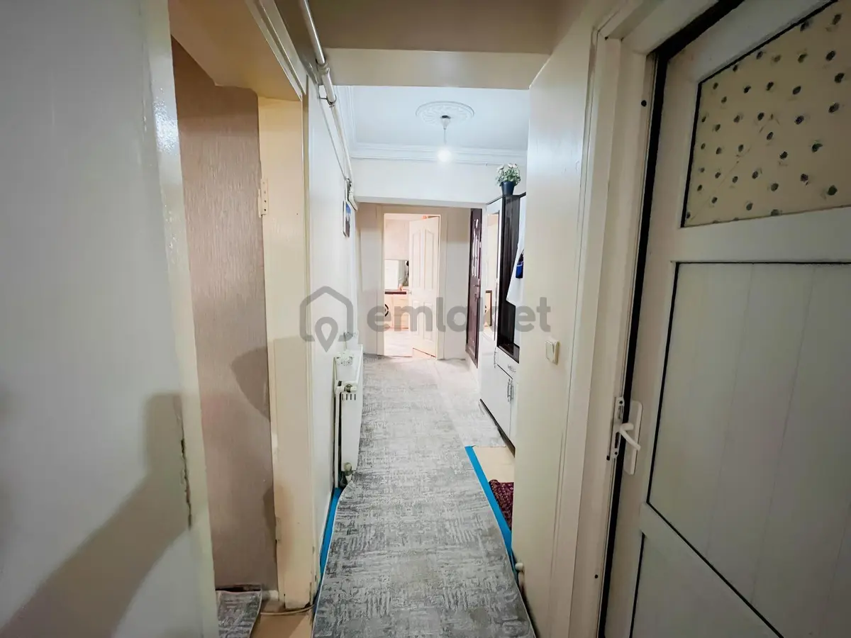 Bağlarbaşı Sipahiler Caddesinde Satılık Giriş 2+1 Fırsat Daire - 28