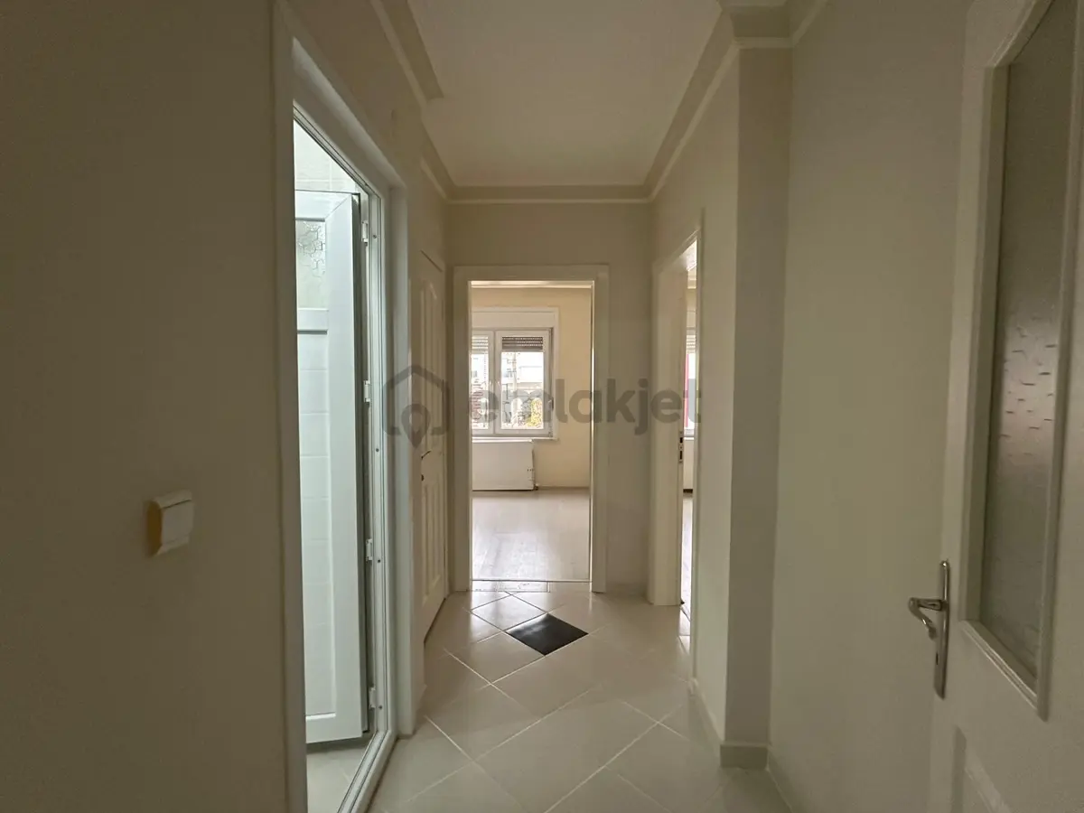 Çeltek Mahallesinde Ara Kat 3+1 Güney Cephe Kiralık Daire - 20