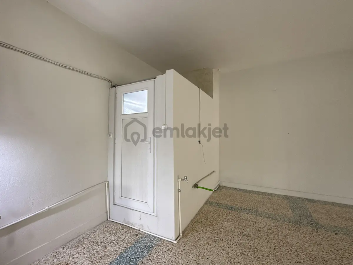 Bursa Karlıdağ Caddesi Üzeri Atölye İmalathane Depo 225m2 - 18