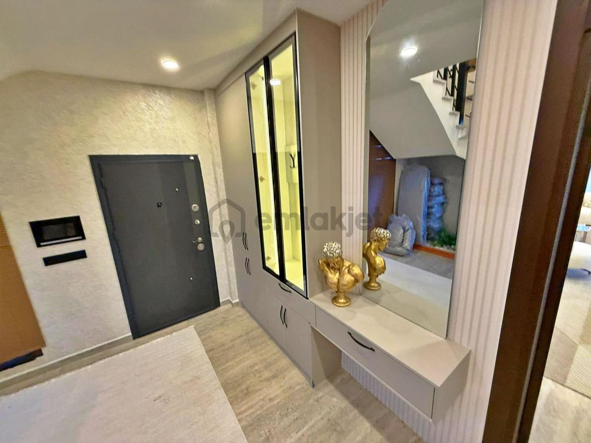 Didim'de 500 M² Eşyalı 4+1 Tam Müstakil Villa - 10