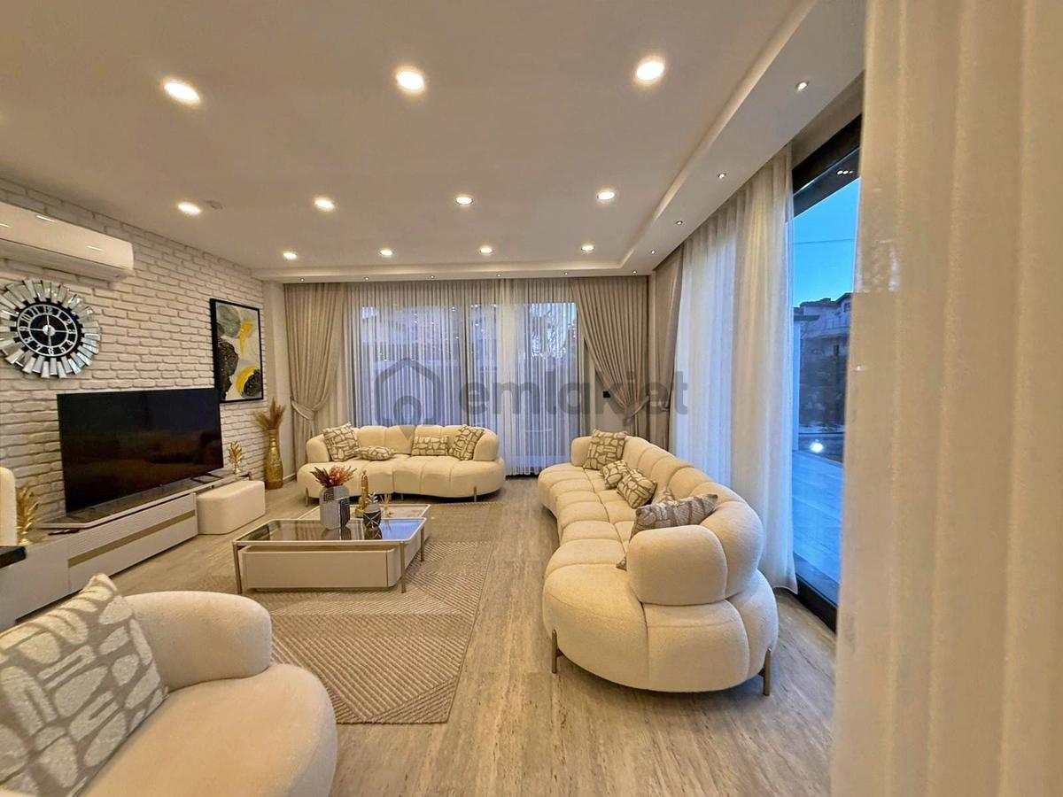 Didim'de 500 M² Eşyalı 4+1 Tam Müstakil Villa - 7