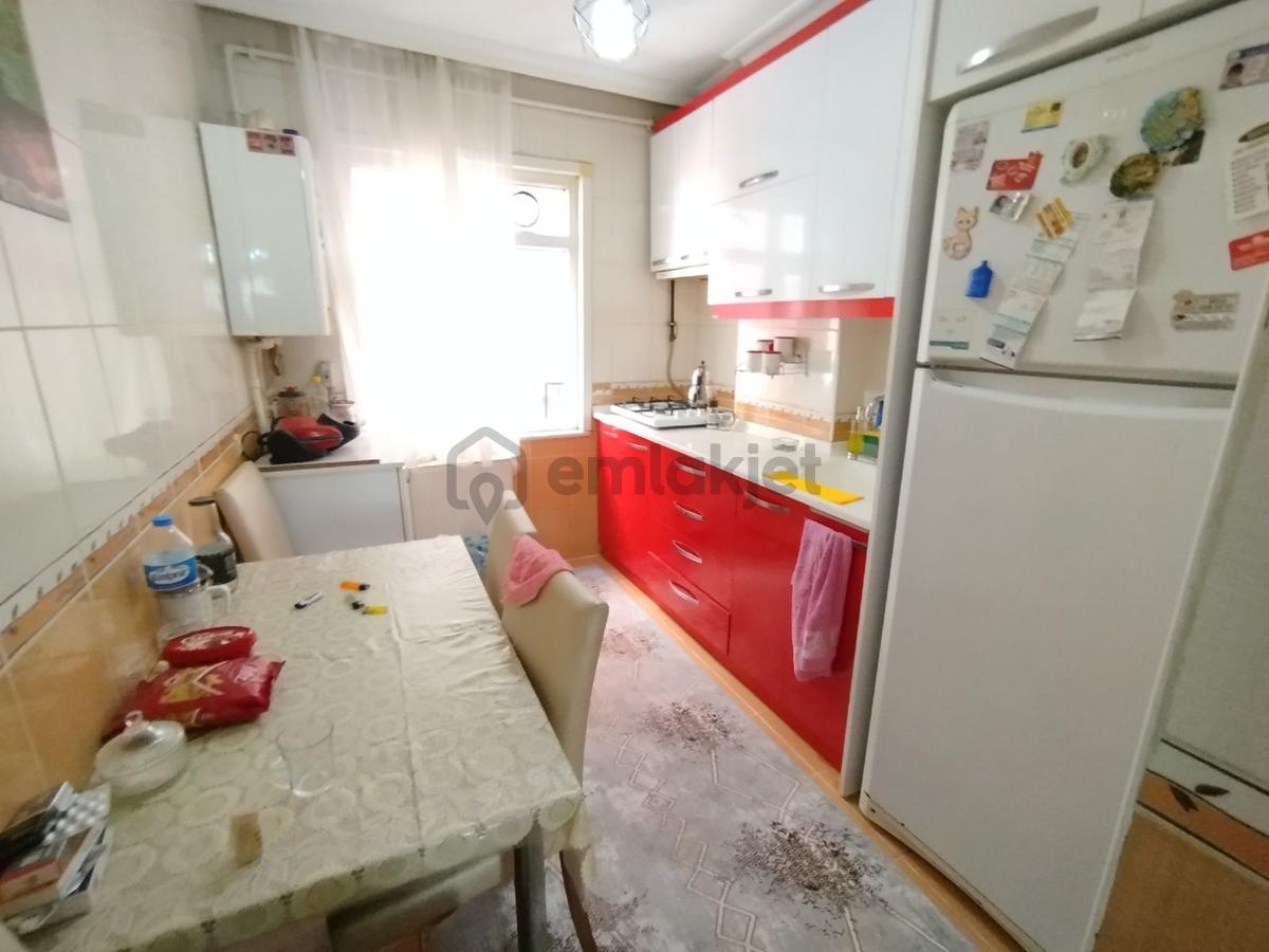 Aslı Emlak'tan 75 Yıl Mah 2+1 Çift Balkonlu Birinci Kat - 33