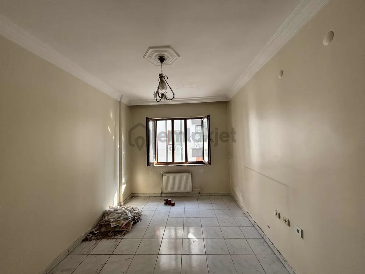 Gaziler Çeşme Durağı Cıvarı Acil Satılık 3+1 Arakat Daire - 10
