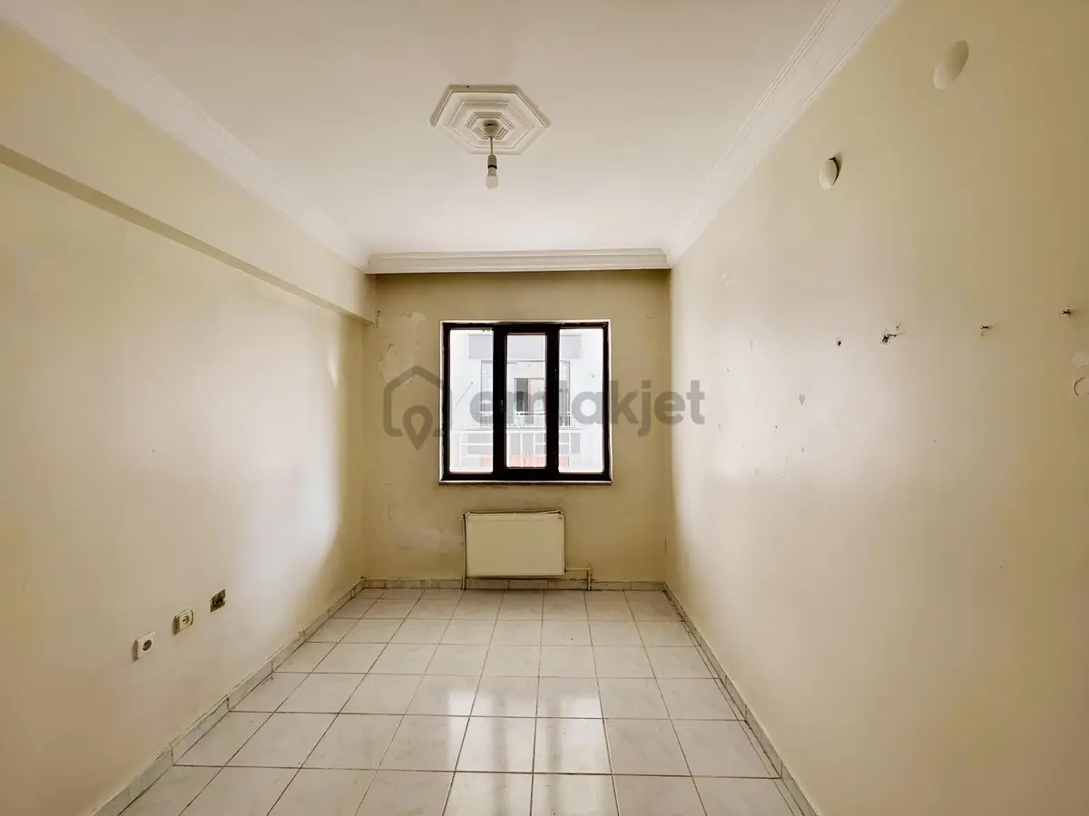 Gaziler Çeşme Durağı Cıvarı Acil Satılık 3+1 Arakat Daire - 19