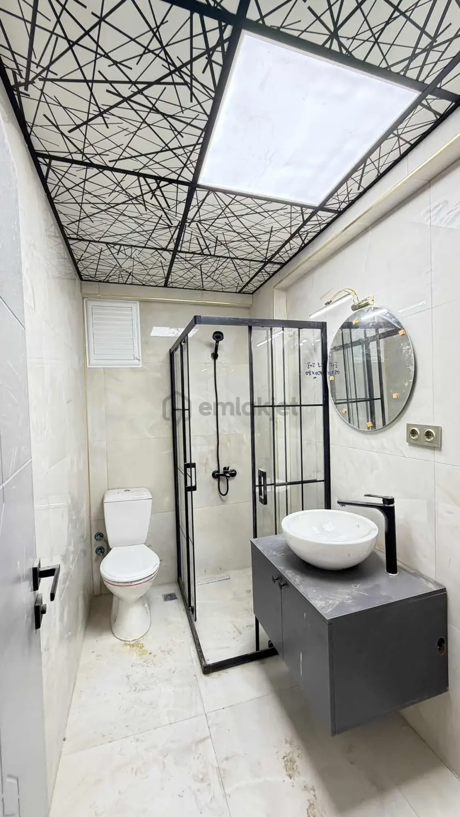 Merkezi Konumda Ara Kat 1+1 Kiralık Daire - 11
