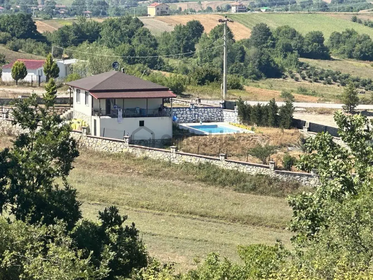 Turyap'tan Doğalgazlı, Havuzlu Müstakil Ev - 8