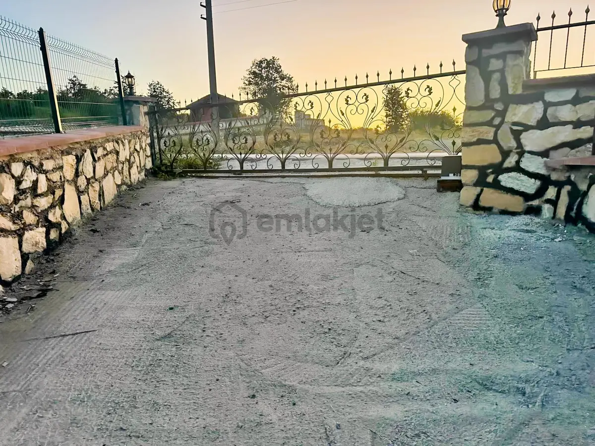 Turyap'tan Doğalgazlı, Havuzlu Müstakil Ev - 17