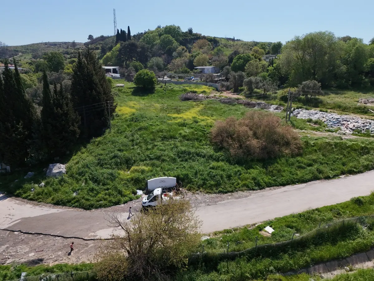 Buca'da İzmir Çevre Yoluna Komşu Manzaralı Tarla - 14
