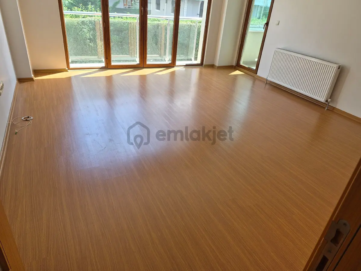 Kiralık 2+1arakat - 2
