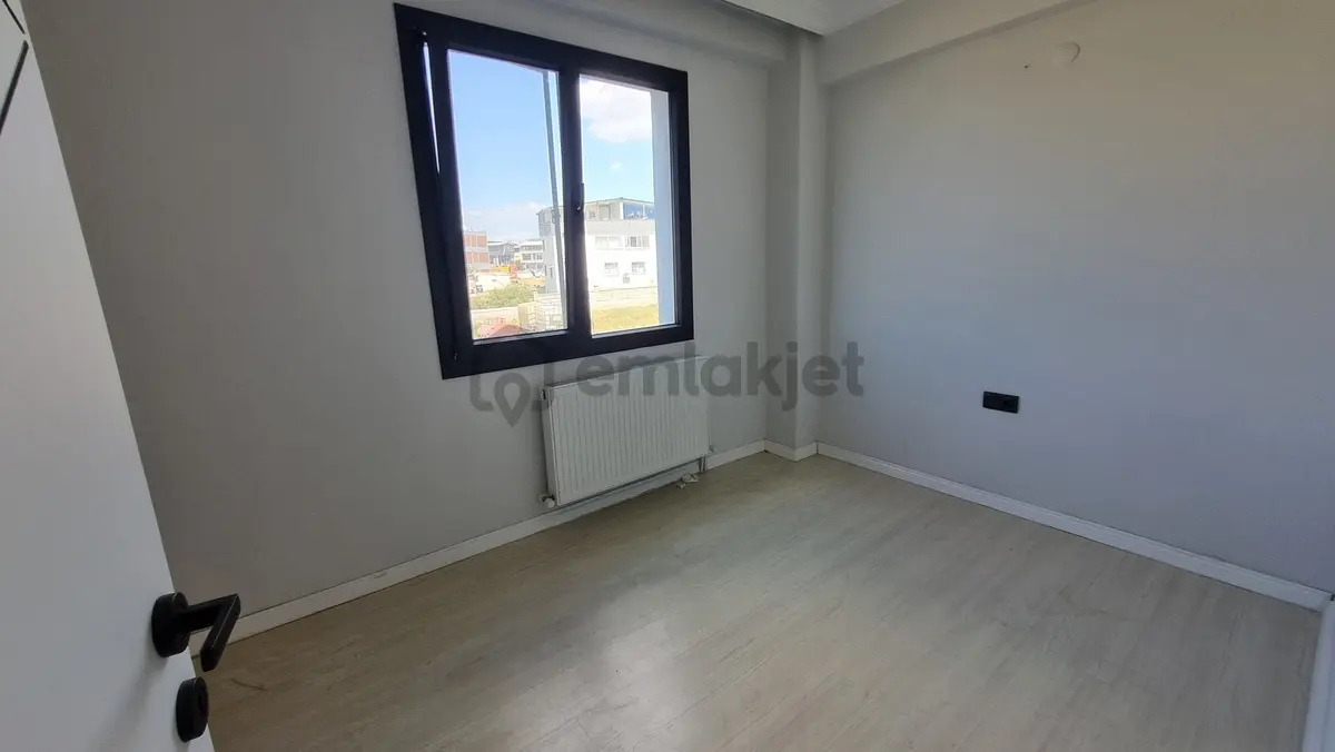 Şakran 2+1 Cam Balkonlu Boş Daire - 24