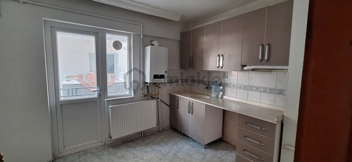 Gölbaşı Bahçelievlerde Kiralık 3+1 Ferah Daire - 19