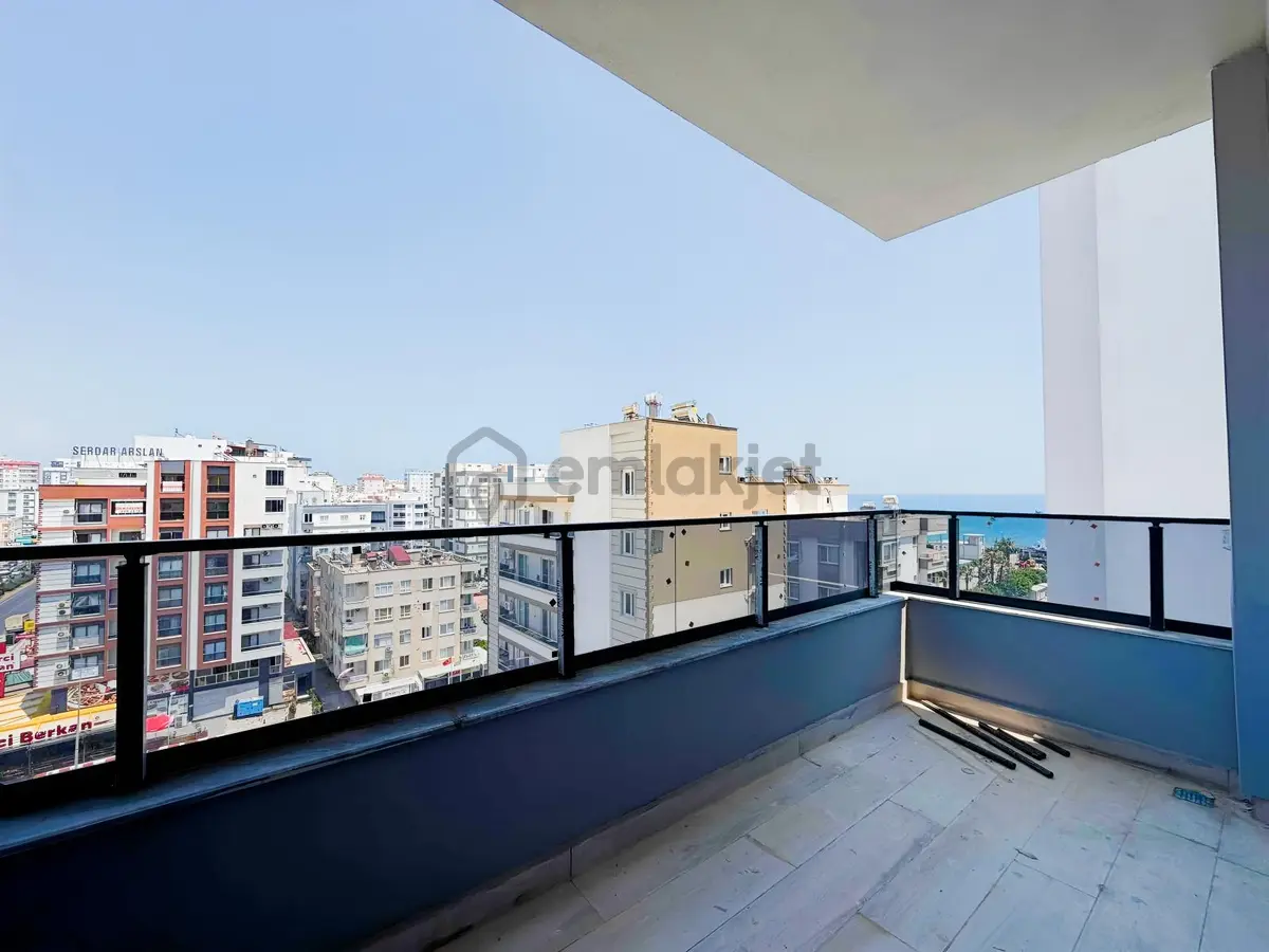 !ctn! Erdemli Ana Cadde Üzerinde Otel Konseptli 1+1 - 10