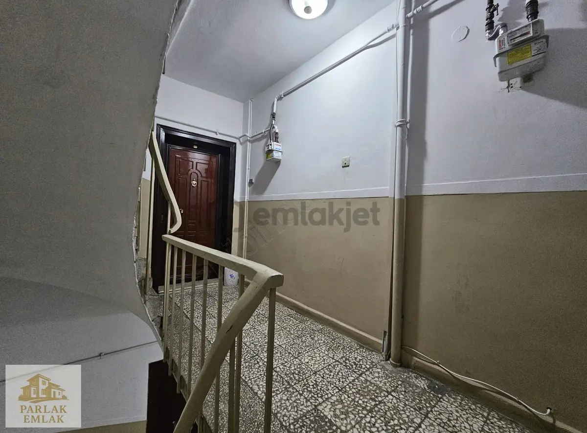 Üsküdar Ahmediye ' De 3+1 Çift Cepheli Ferah Balkonlu Ara Kat - 27