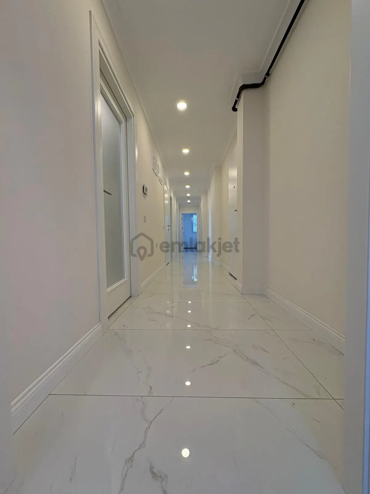 Bahçelievler Mahallesinde 3+1 Kiralık Daire - 17
