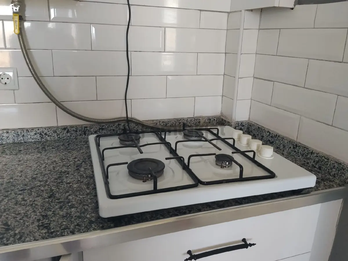 Sahibinden Tatvan Devlet Hastanesi Yanında Eşyalı Kiralık Daire - 10