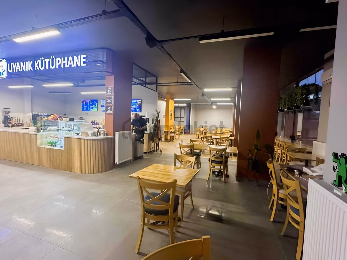 Öveçler Cadde Üzeri Köşe 370 M² Faal Kütüphane & Cafe - 5