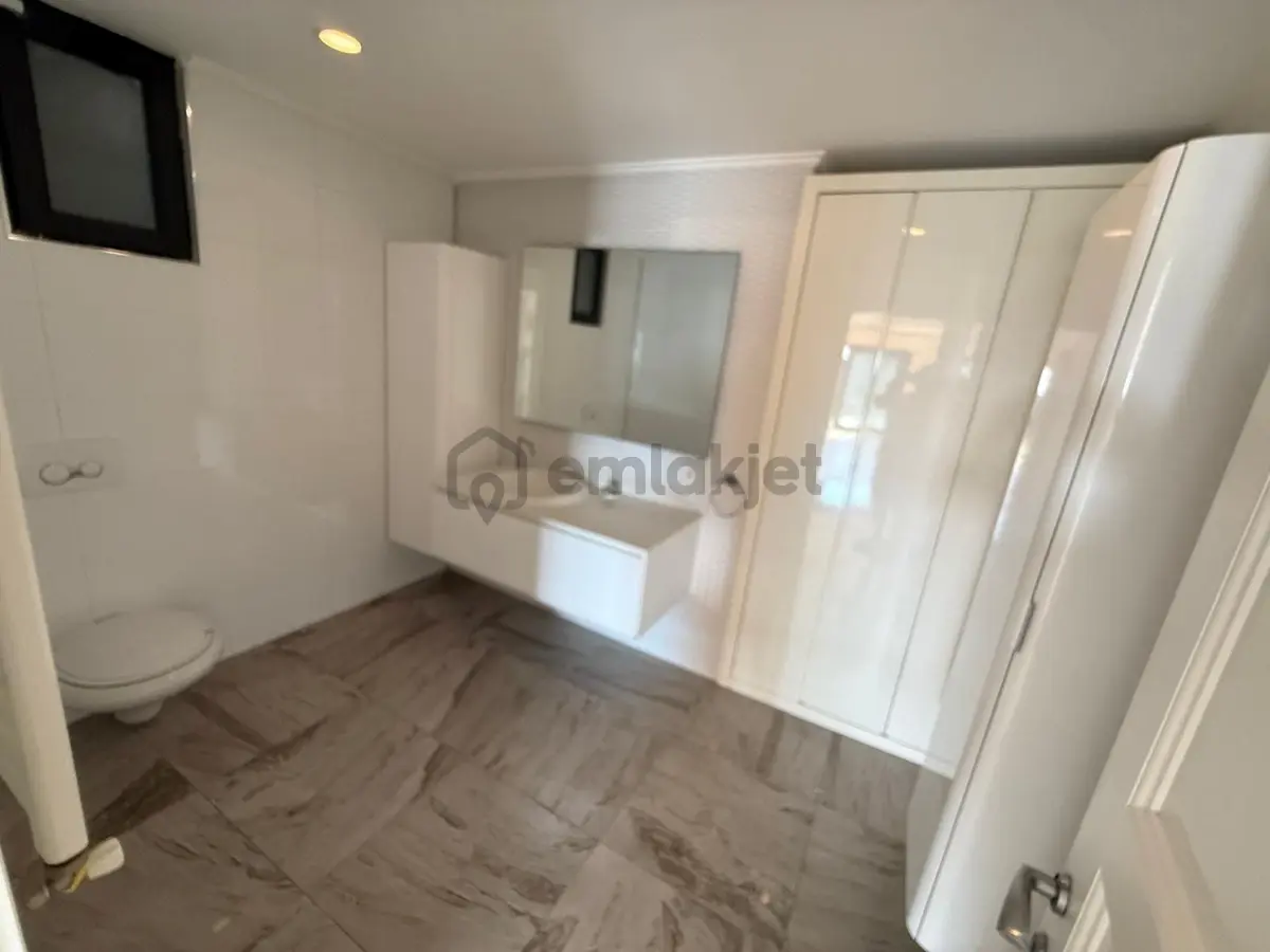 Uskumruköy De Butik Site De 4+1 Satılık Triplex Villa - 17