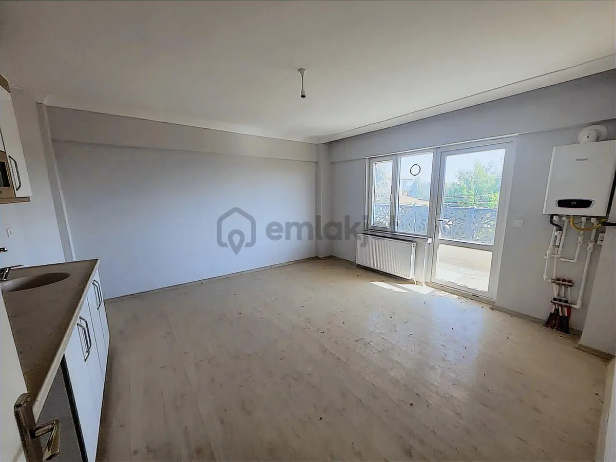 Esenboğa Da Satılık Balkonlu 1+1 Daire - 4