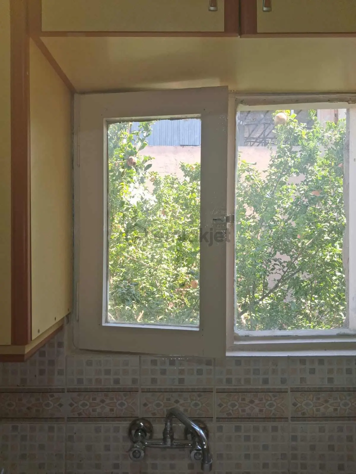 Bornova Çamdibi 'nde 3+1 Arakat Klimalı Kiralık Daire - 24