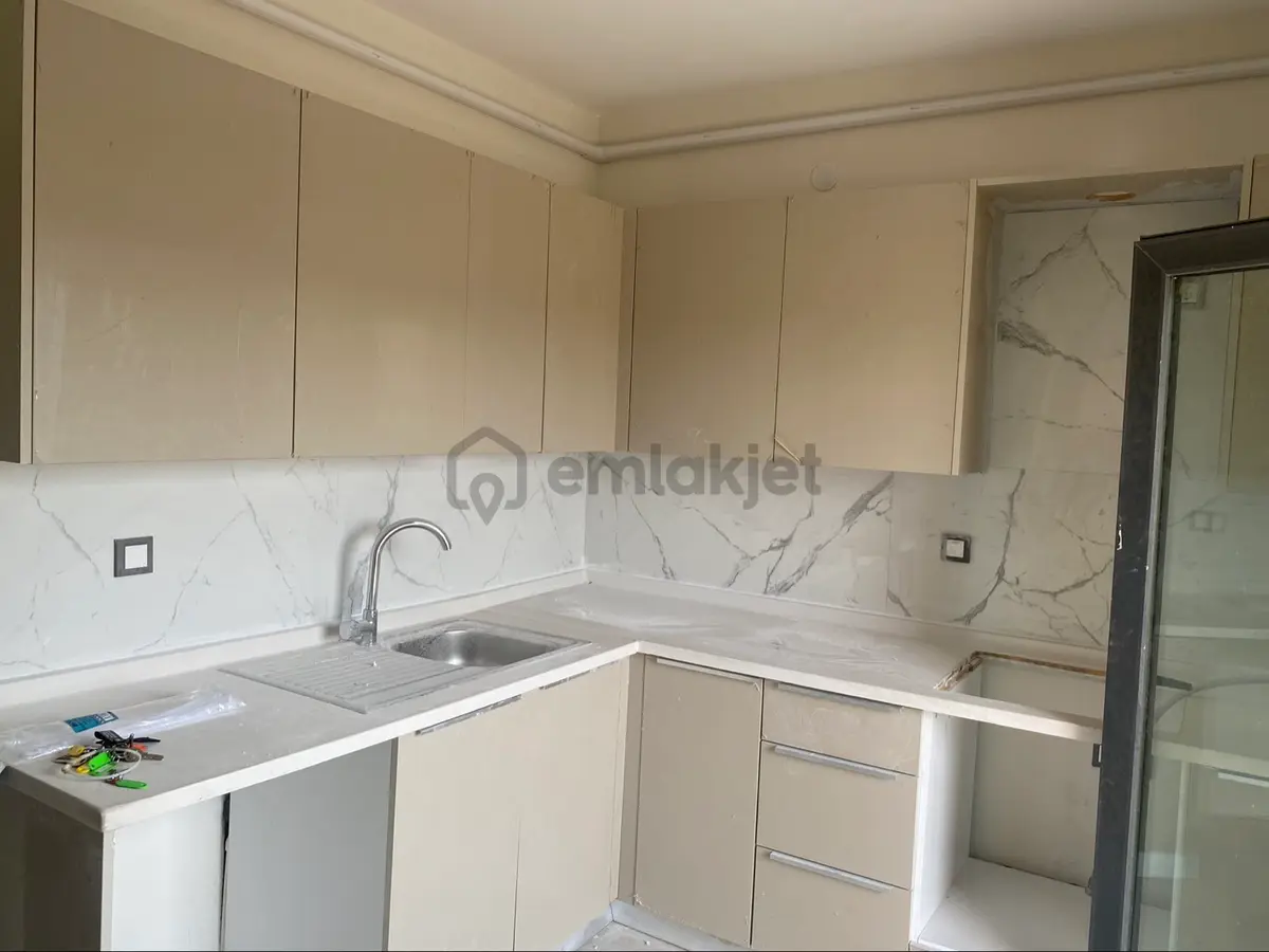 Söğütlü Toki 2+1 Kiralık Doğalgazlı Daire - 9