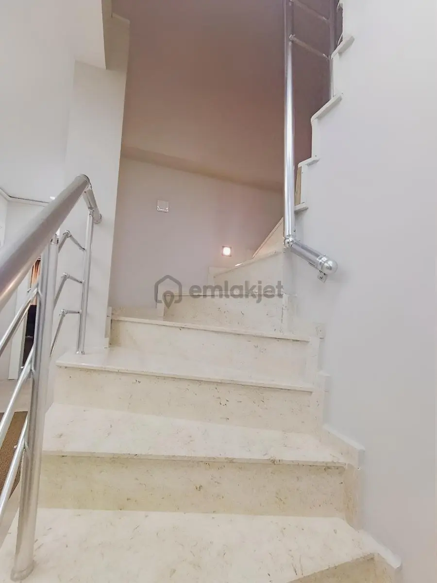 Gölete 2 Dakika Dev 5+1 Dubleks 280 M² 70 M² Teras Çift Mutfak - 21