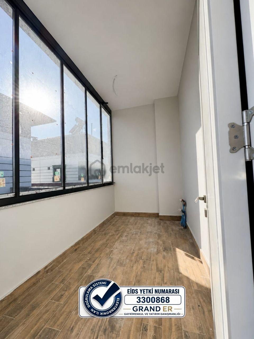 Kuyulukta Site İçerisinde Özel Tasarım 4+1 Kiralık Villa - 19