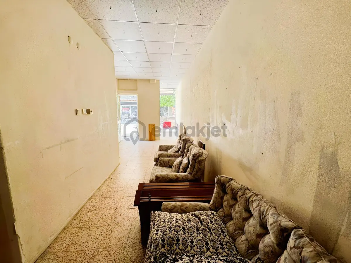 Balçova Sevgiyolunda Kiralık Dükkan - 28