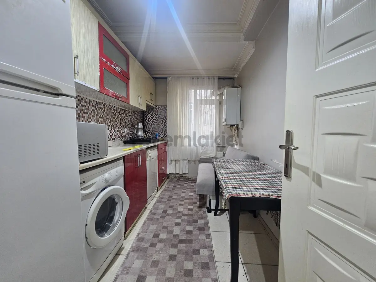 Masrafsız Balkonlu Temiz Daire - 8