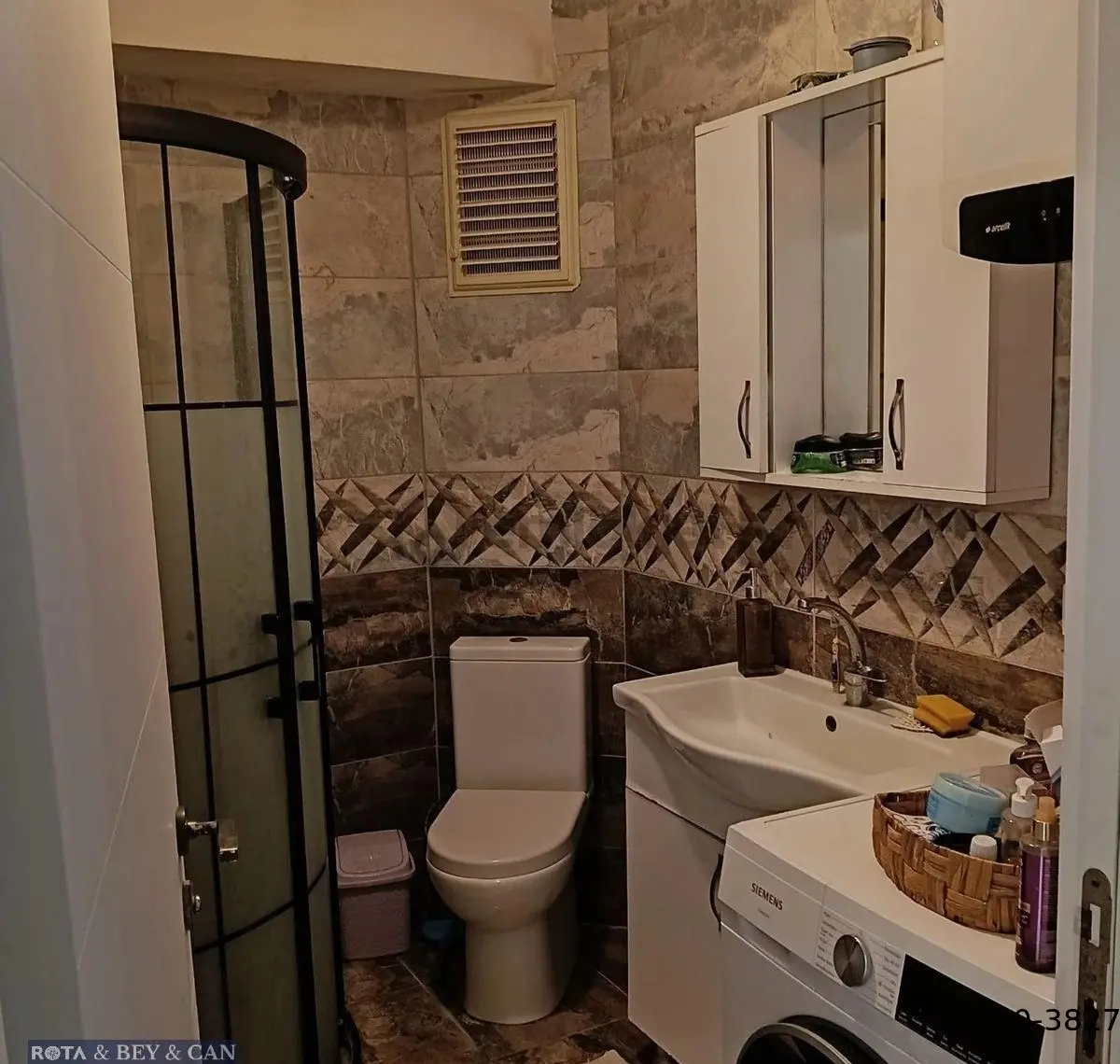 Rota’dan | Havuzlu Sitede Bahçe Kullanımlı Geniş 2+1 - 5