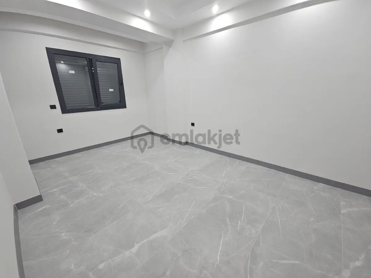 Gümüşler Bulvarının Dibinde Satılık 3+1 Daire - 8