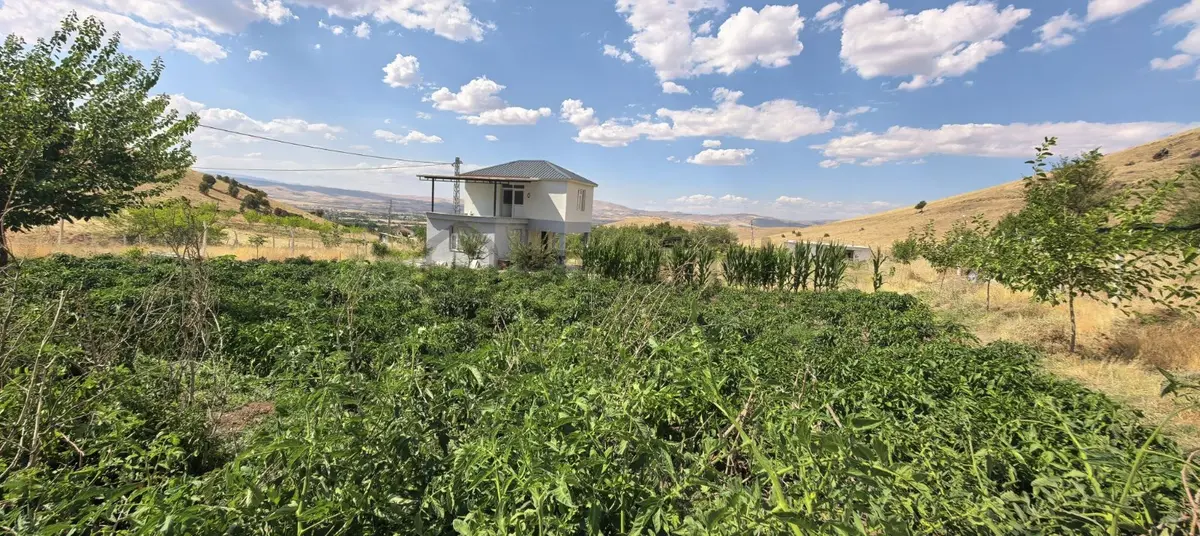 Gözebaşı Kinederiç'de Satılık Müstakil Bahçe