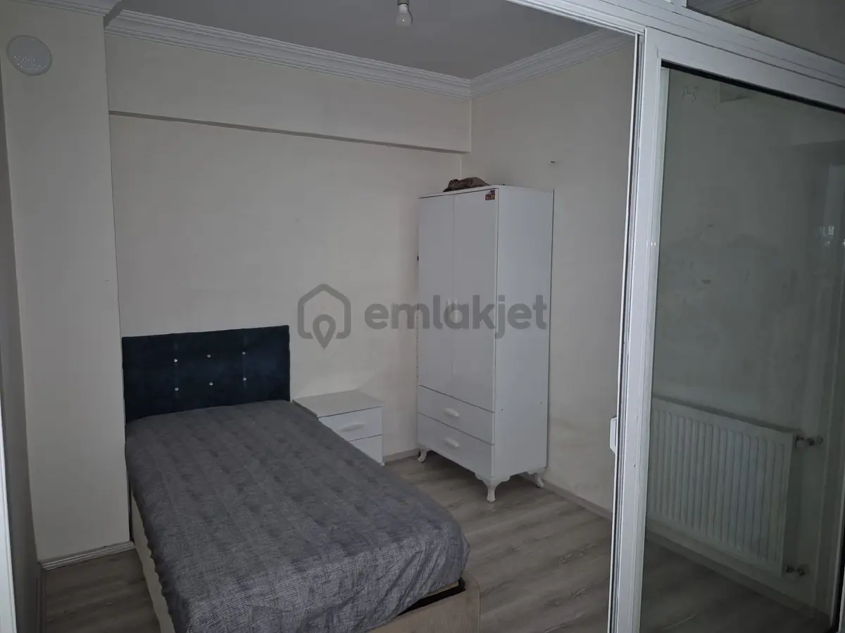 Cumhuriyet Mahallesi'nde Ara Kat Eşyalı Daire - 4