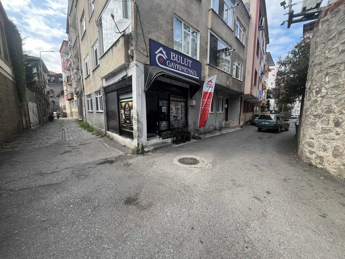 Trabzon Merkezde 2+1 Kiralık Eşyasızdır - 9