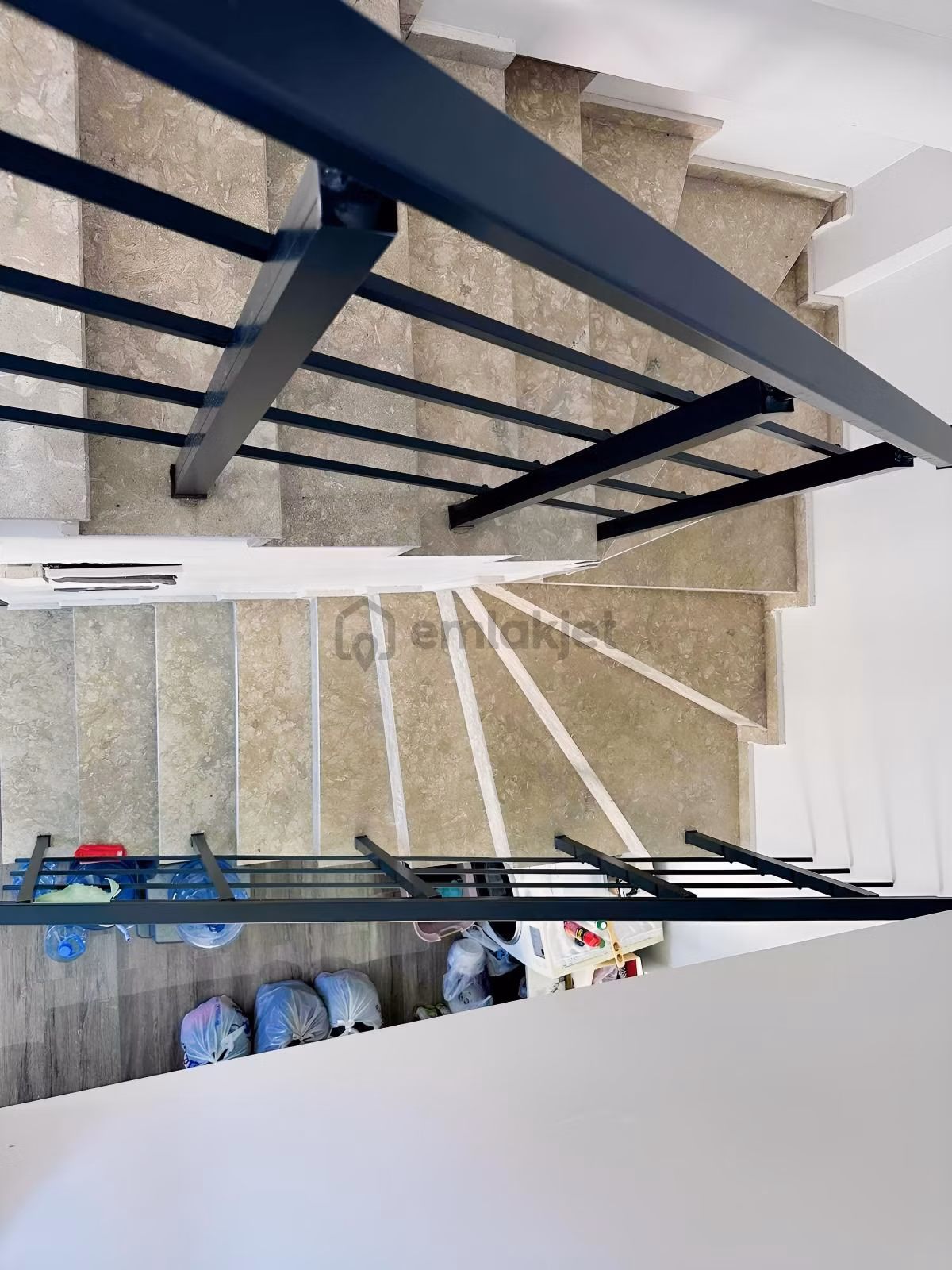 Full Eşyalı Kaliteli Kiralık Bahçeli Denize Yakın Villa - 18
