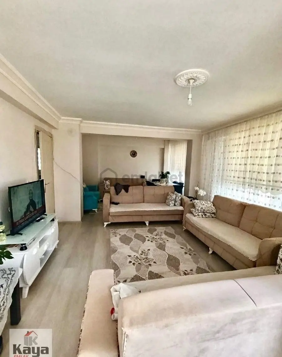 Kaya Emlaktan Satılık 2+1 Daire110 M2. - 12