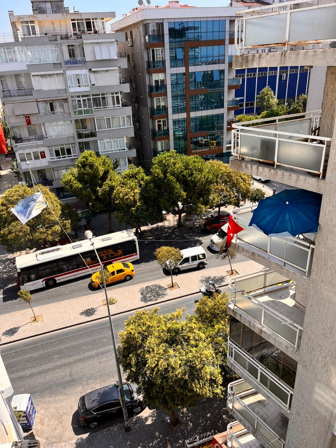Üçyol Metro Karşısında 3+1 130m2 Dubleks Daire - 32