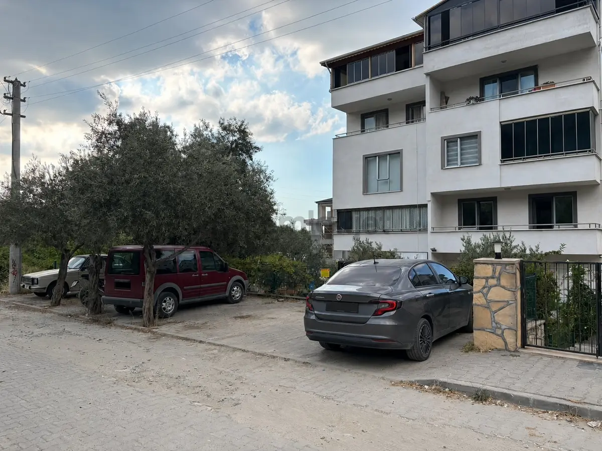 Halıdere'de Geniş Kiralık 3+1 Dubleks Daire - 35