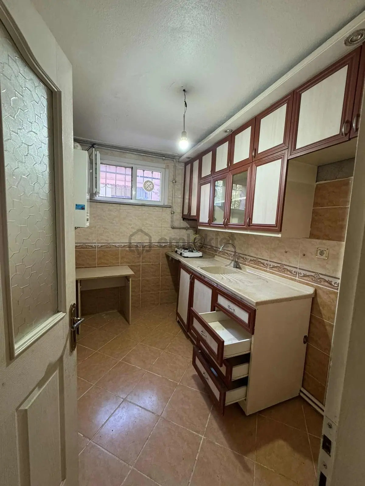 Velibaba'da Kiralık Giriş 2+1 Daire - 3
