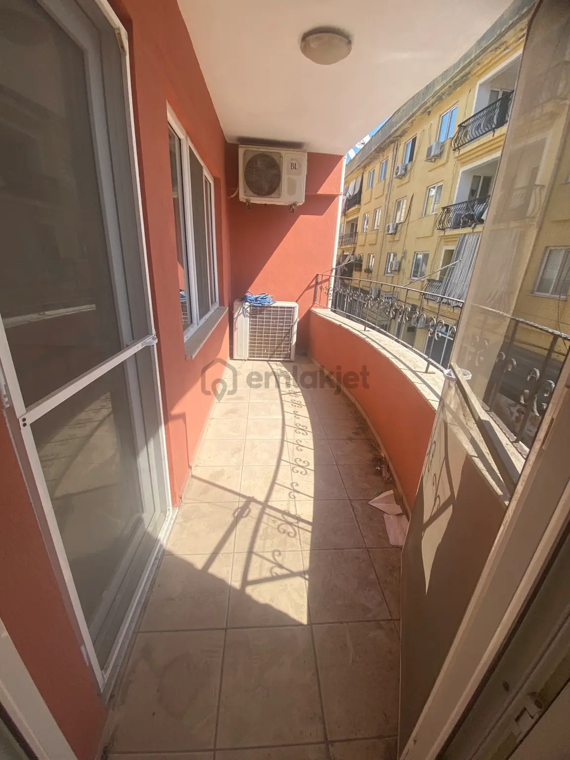 Dalaman Merkez De Kiralık 2+1 - 14
