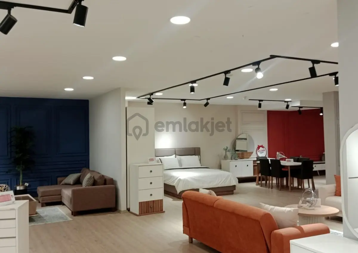 Germenıcıa'dan Prestij Bulvarı Üzeri Satılık İşyeri - 11