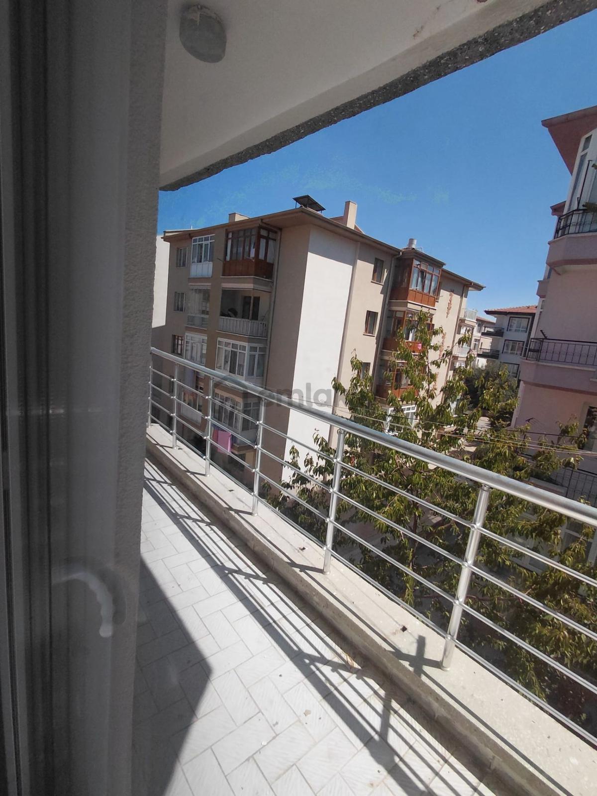 Örnekevler Mah Kiralık 3+1 Ara Kat Doğalgazlı Daire - 14