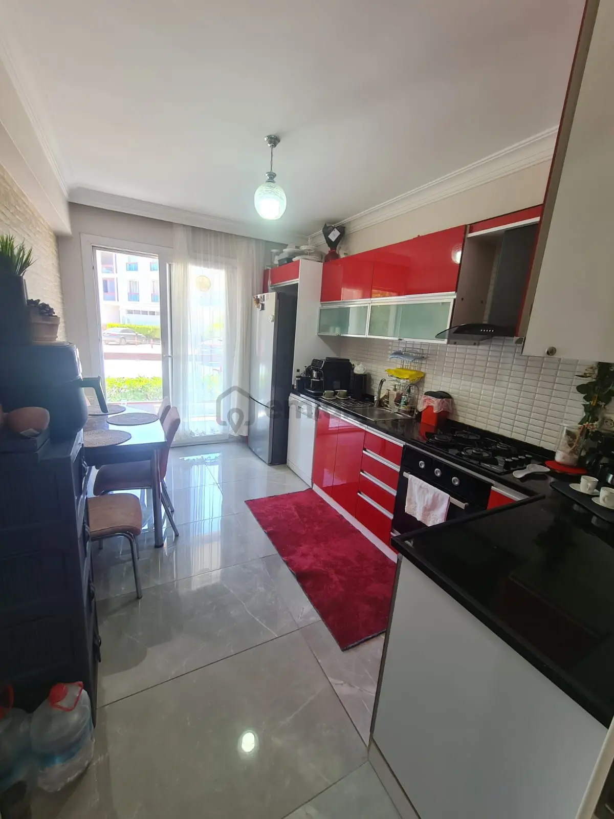 Sahibinden Havuzlu Güvenlikli Sitede